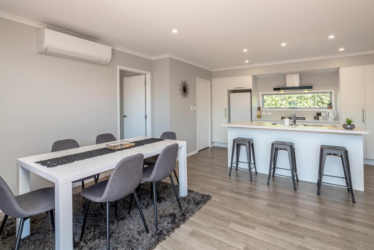 27 Tuscan Martinborough Exterior foto